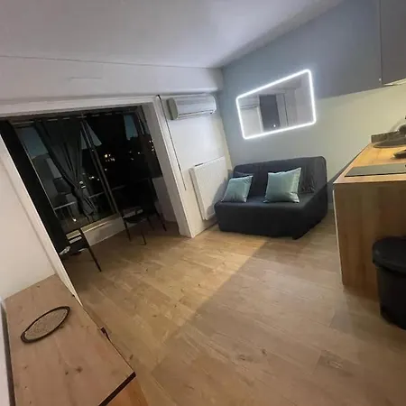 Petit T2 / 4 Couchages *